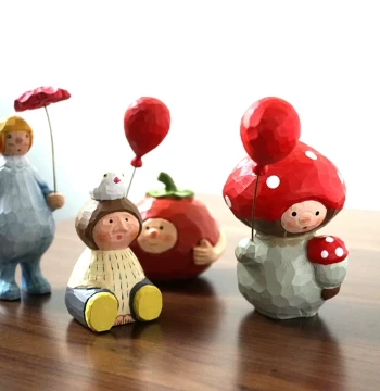 Hand-Carved Wooden Cute Mushroom Doll Holding Balloon - Cartoon Office Desk Healing Decor for Women