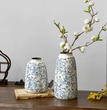 Vintage Distressed Blue and White Porcelain Vase, Large Ceramic Ornament, Creative Living Room Water-Cultured Floral Arrangement, Premium Feel, New Chinese Style