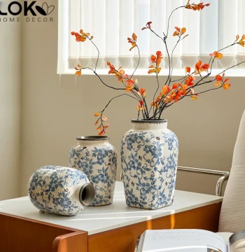 New Chinese Style Premium Blue and White Porcelain Vintage Ceramic Vase for Creative Flower Arrangement, Living Room Entryway Decor