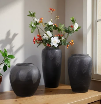 Handcrafted Black Ceramic Vase - Retro New Chinese Style Decor for Living Room