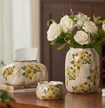 New Premium Ceramic Vase Decor for American-Style Living Rooms, Suitable for Fresh Flowers and Hydroponics, Retro Creative New Chinese Style