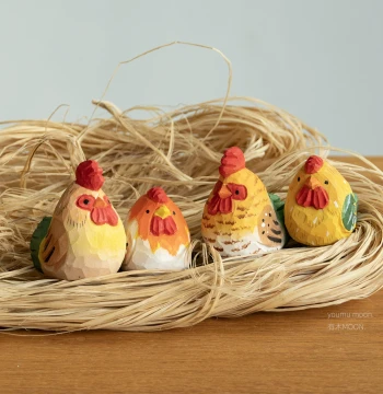 Cute Chubby Chicken Rooster Hen Zodiac Wood Carving Handmade Desktop Ornament Gift
