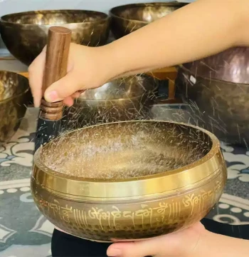 Authentic Nepalese Handmade Copper Singing Bowl, Buddhist Sound Therapy Instrument, Home Yoga, Ear Cleaning, and SPA Ornament