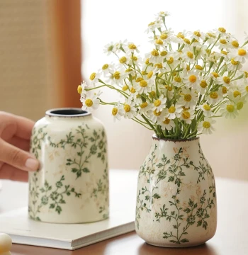 Small Ceramic Vase for Living Room, Entryway, or Study; High-End New Chinese Style Decor for Fresh or Dried Flowers