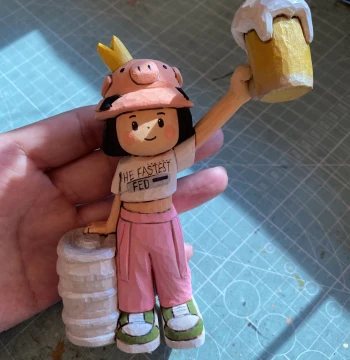 Hand-Carved Miniature Wooden Figurines - Healing Q-Style Cartoon Characters, Customizable Stereo Dolls and Desktop Decor