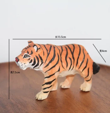 Hand-Carved Wooden Animal Ornaments (Leopard, Lion, Tiger) - Creative Home Decor and Birthday Gift