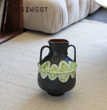 Authentic Dandan Ceramic Vase, New Chinese Style Jingdezhen Decor, Retro Living Room Ornament with Artistic Floral Arrangement Design