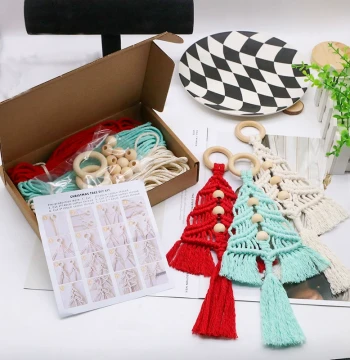 Creative Christmas Tree Tapestry Weaving DIY Material Kit for Craft Classes, Girly Room Background Decoration Hanging Ornament