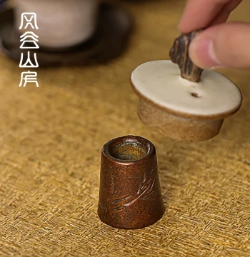 Handcrafted Purple Copper Lid Rest for Teapots and Kung Fu Tea Sets