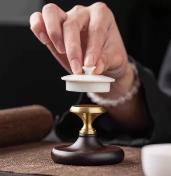 Ebony Wood Lid Rest for Zisha Teapots and Gaiwans - Kung Fu Tea Accessory