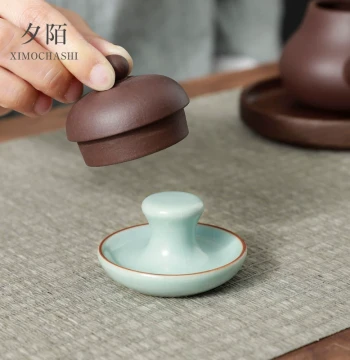 Crackled Ru Kiln Lid Rest and Tea Tray - Premium Cultivable Ceramic Accessory for Zisha Teapots and Gaiwans with Tea Pet Decor