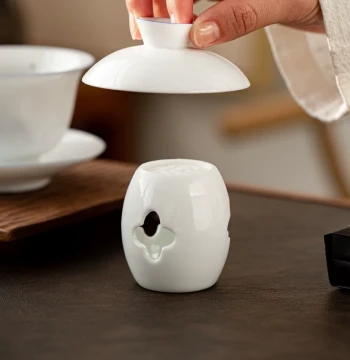 Wanhan Sweet White Porcelain Lid Rest, Yingqing Zisha Teapot Lid Holder, Cup Coaster, Gaiwan Stand, Tea Set Accessory, Tea Pet, Tea Ceremony Spare Part