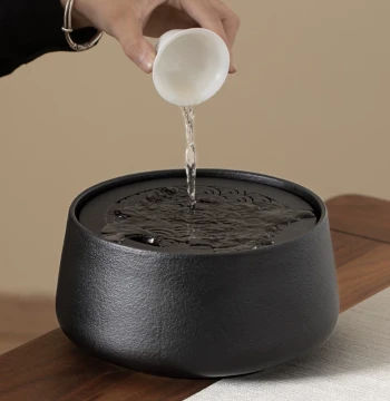 Coarse Pottery Wave-Pattern Tea Wash with Lid - Large-Capacity Household Tea Residue Container and Chinese-Style Wastewater Pot for Kung Fu Tea Ceremony