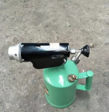 Various Capacity Blowtorches Available in Gasoline and Diesel Heating Torch