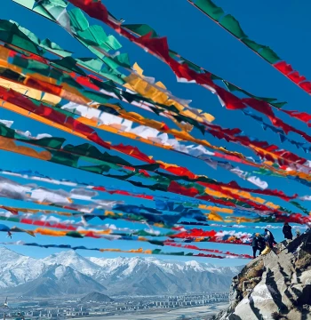 Tibet Cooperative Five-Color Prayer Flags Tibetan Handmade Wind Horse Flags Lungda Tibetan Traditional Prayer Flags