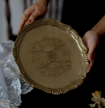 Imported Luxury Brass Tray Vintage Hand-Carved Aromatherapy Auspicious Design Storage Fruit Platter Bucket Home Decor Ornament