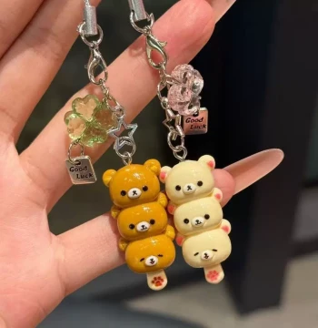 Cute Four-Leaf Clover Rilakkuma Phone Charm Keychain with Wind Chime, Instagram-Style Gift for Couples and Students