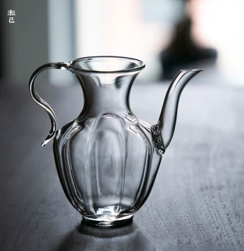 Handmade Song-Style Glass Teapot, Japanese Side-Handle Design, Heat-Resistant with Infuser, Small Size for Tea, Wine, or Boiling Water