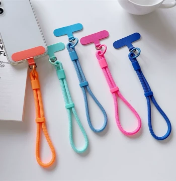 Wrist Phone Lanyard Minimalist Ins Short Dopamine Anti-Drop Sturdy Keychain Clip Hundred Pendants Camera