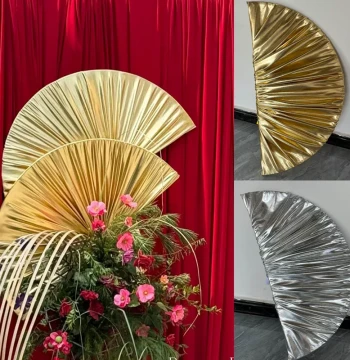 Nanyang Style Wedding Prop Decor, Gold Pleated Semi-Circular Fan-Shaped Fabric Arrangement for Wedding Reception and Stage Decoration