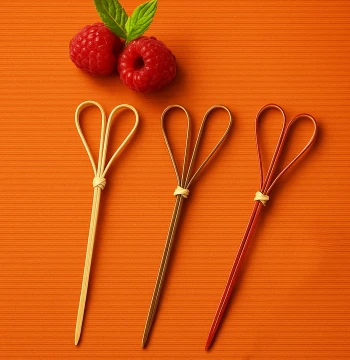 Bar Soul Natural Pure Bamboo Wood Creative Heart-shaped Cocktail Decorative Picks, Curved Martini Olive Fruit Bamboo Skewers