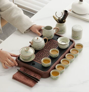 Ru Kiln Kung Fu Tea Set Chinese Ceramic Home Living Room Tea Brewing Gaiwan Cup Teapot Complete Gift Set