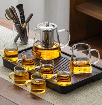 2026 New Glass Kung Fu Tea Set with Infuser for Home and Office