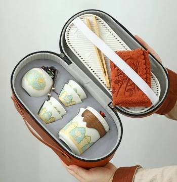 Travel Tea Set, Minimalist Outdoor Portable Ceramic Quick Cup, One Pot Four Cups, Office Kung Fu Teapot