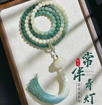 Natural White Bodhi Root 108-Bead Multi-Wrap Bracelet, Lotus Sachet Buddhist Prayer Beads Necklace, Handheld Collectible Mala Bracelet