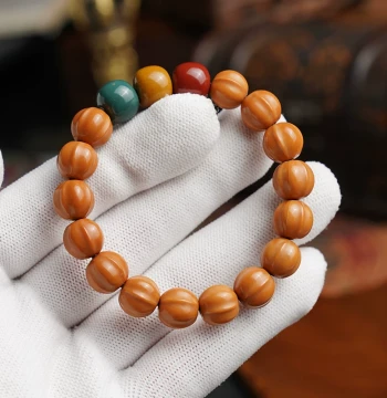 Monkey Head Walnut Bracelet for Men and Women, Shark Back Premium Beijing Eight-Edge Raw Seed Luxury Wenwan Authentic Prayer Beads