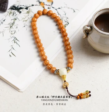 Monkey Head Bracelet Natural Wild Walnut Carved Shark Backlit Bead Disc Play Prayer Beads Wenwan Handheld Accessory for Men and Women