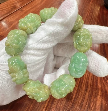 Premium Business Gift: Full-Green Eighteen Arhats Jadeite Bracelet, High-End Playwood Bracelet by Yuhexuan
