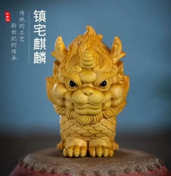Thuja Wood Carved Collectible Hand-Held Qilin - Portable Car/Office Desk Decorative Craft & Gift (In Stock)