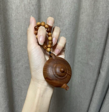 Natural Aged Old Material Thuja Teapot Wood Carving Teapot Aged Old Material Thuja Hand-Rolled Cultural Play Item