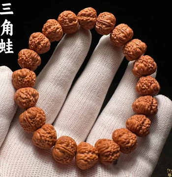 Triangle Frog Toad Head Monkey Head Bracelet High-End Premium Small Size Cultural Play Walnut Men's Bracelet Advanced Style