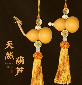 Small Natural Real Gourd Pendant with Dragon Head Stem for Door-to-Door Protection, Dry Opened Wooden Gourd with Five Emperor Coins for Car Hanging Ornament