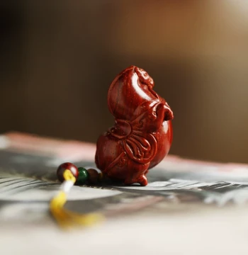 Indian Rosewood Hand-Held Piece Tang Horse Pendant Hanging Ornament Xiang Craft Wenyang Twelve Zodiac Pixiu Auspicious Beast Wood Carving Display