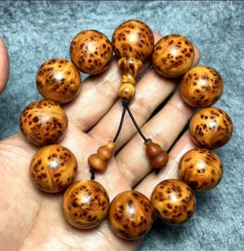 Men's Thuja Bracelet with Bird's Eye and Full Burl Scar, 2.0 High-Oil High-Density Aged Old Material from Taihang Rock Thuja, Collectible Buddhist Bead Chain
