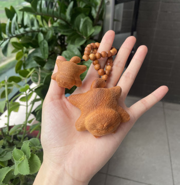 (Lazy Cat) Natural Thuja Wood Lying Cat Hand-Twisted Lying Flat Cat Wenwan Keychain Little Cat Exhausted Cat