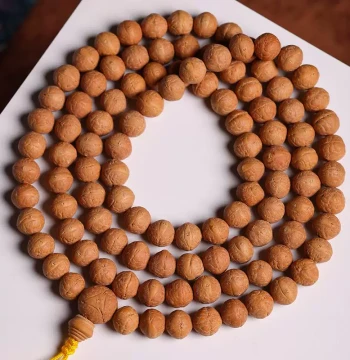 2025 Nepal High Mountain Small Phoenix Eye Bodhi Seed Necklace, Red and Yellow Skin Prayer Beads, Wenwan 108 Beads Authentic Raw Seeds