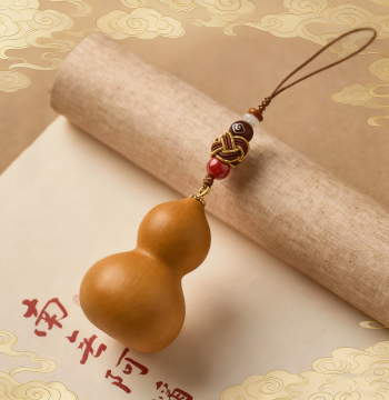 Natural Small Gourd Pendant Phone Chain, Fortune and Peace, Cultural Play Handheld Piece, USB Drive Anti-Loss Pendant, Bag Keychain