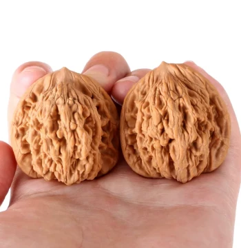 Wenwan Walnuts Wheat Ear Tiger Head Four-Story Building Guanmao Starry Sky Antique Handheld Piece, Lion's Head Hand Ball Walnuts