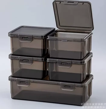 Rectangular Transparent Plastic Small Box for Jewelry Collectible Bracelets Badges Seals with Lid Light-Proof Storage Box Container