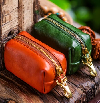 Vintage Glossy Oil-Skin Feel Wallet, Wenwan Storage Bag, Handmade Olive Walnut Core Bracelet, Cowhide Seal Key Pouch