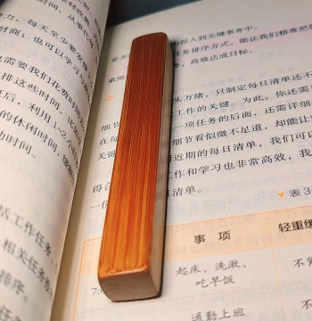 Bamboo Craft, Pure Handmade Plain Seal-Style Small Paperweight/Ruler, High-End Gift for Desk and Study Room