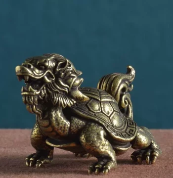 Antique Bronze Fortune-Bringing Auspicious Beast Xuanwu Dragon-Turtle Retro Ornament, Paperweight for Desk Display, Divine Beast Bronze Wenwan Tea Pet
