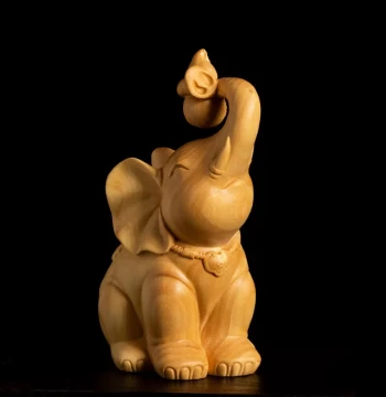Boxwood Creative Solid Wood Collectible Handheld Piece Portable Carved Wooden Animal Small Ornament Craft Fortune Elephant