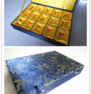 Brocade Box 15-Grid, Cultural Play Walnut Hand Piece, Jade Seed Material, Buddha Plaque Necklace, Wood Carving Pendant Gift Packaging Box